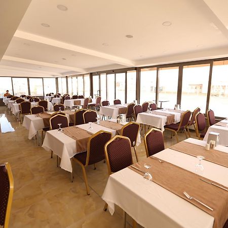 Iyaspark Hotel Isparta Bagian luar foto