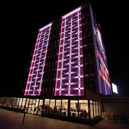 Iyaspark Hotel Isparta Bagian luar foto