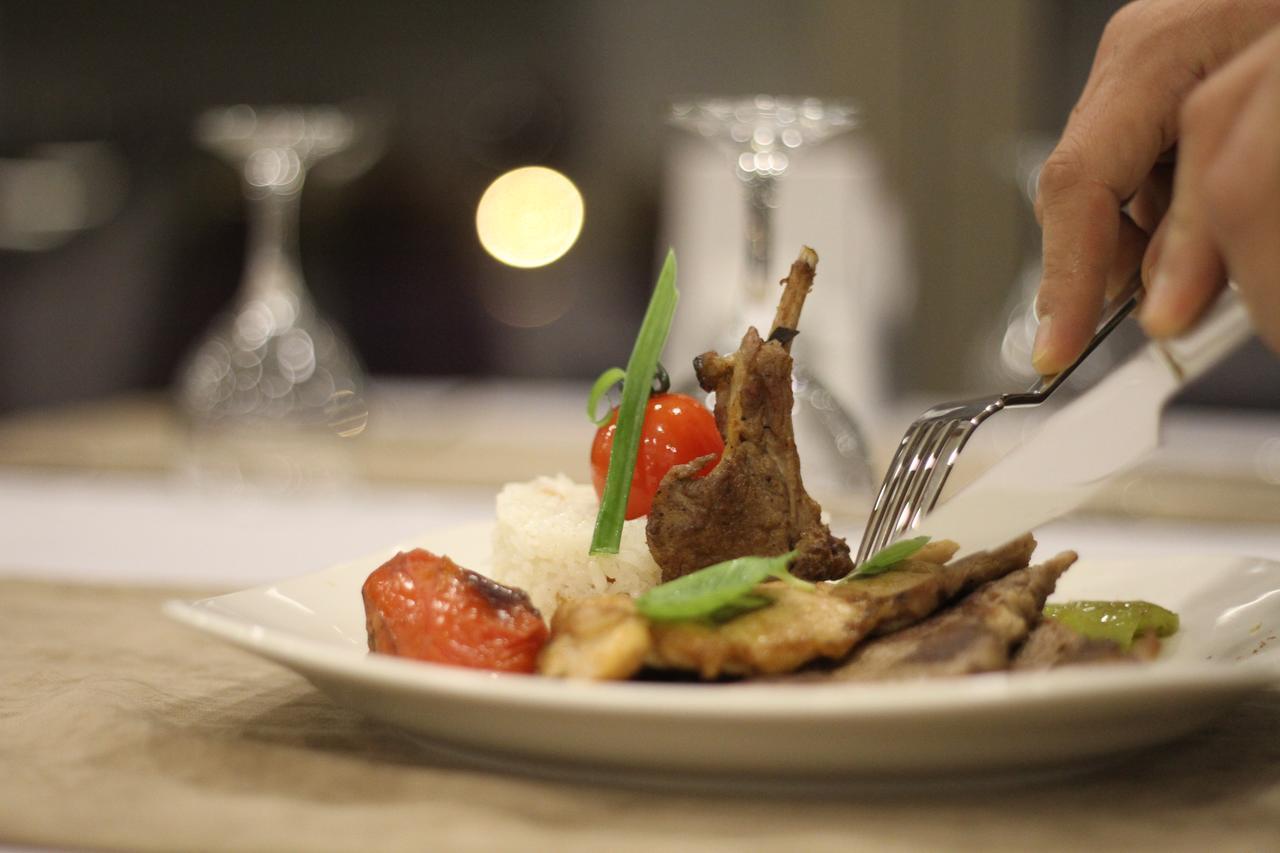 Iyaspark Hotel Isparta Bagian luar foto